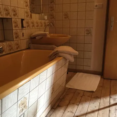 Ruhige Beletage * נויוויד